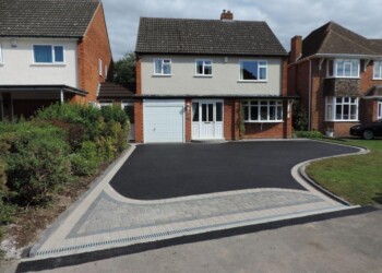 Tarmac Contractors In Bowdon